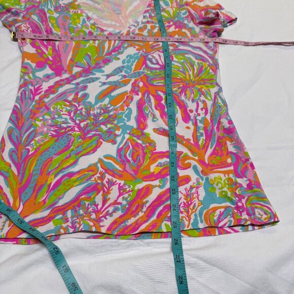 Lilly Pulitzer Michele V-Neck Top – Scuba to Cuba Print, Size Small, EUC - Picture 8 of 9